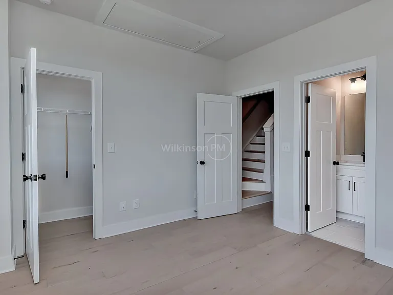 2204 Northend Dr — Photo 20
