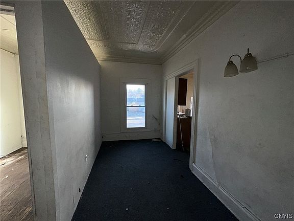 3rd image of 3020 Midland ##22