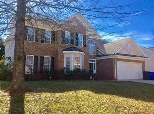 213 Day Break Dr, Kernersville, NC 27284