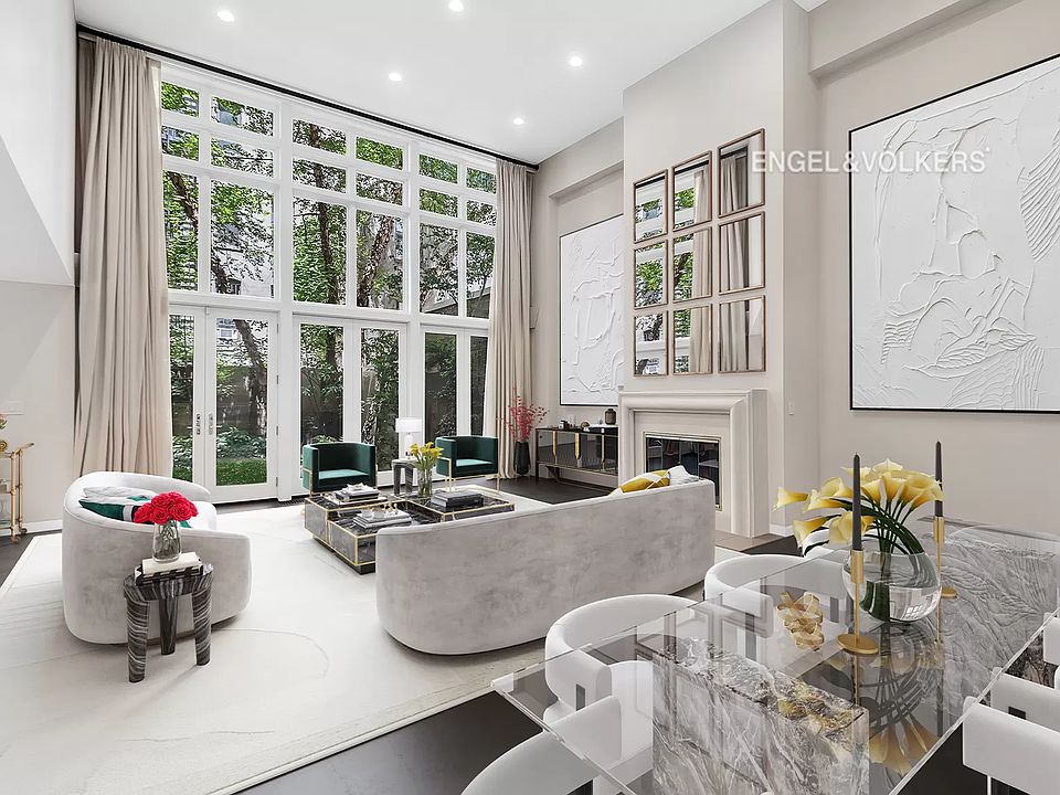 1st image of 93 Charles St #Townhouse