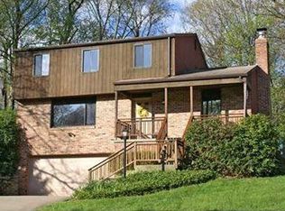 9569 Saratoga Dr, Pittsburgh, PA 15237
