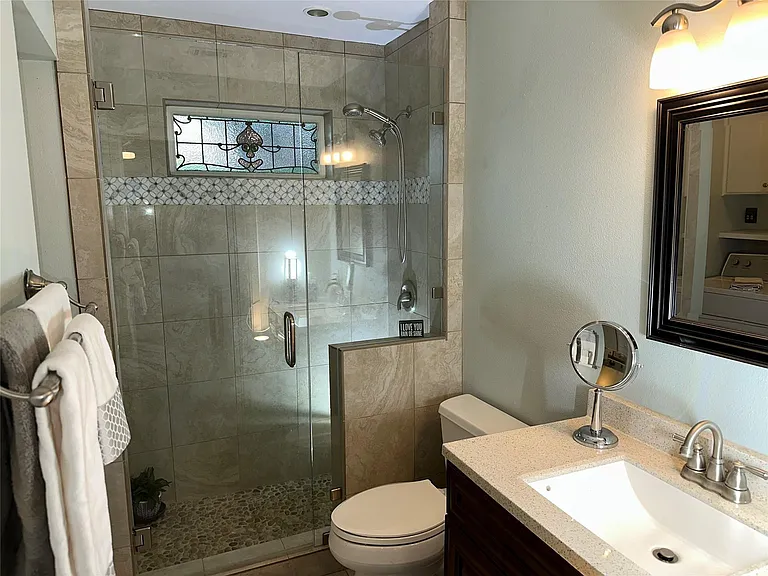 4905 Placid Pl — Photo 6
