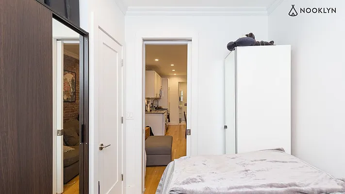 Rented by Nooklyn NYC LLC | media 14