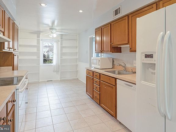 5th image of 12735 Lighthouse Ln