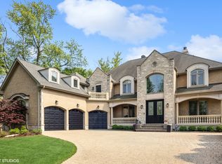 15W221 Lexington St, Elmhurst, IL 60126