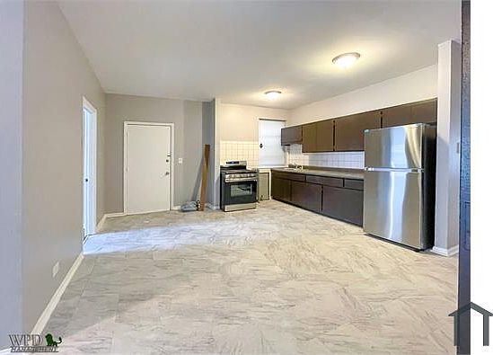 2nd image of 7553 S Essex Ave APT 2