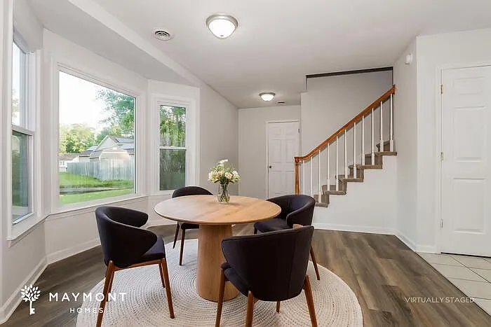 213 Berkshire Dr — Photo 7
