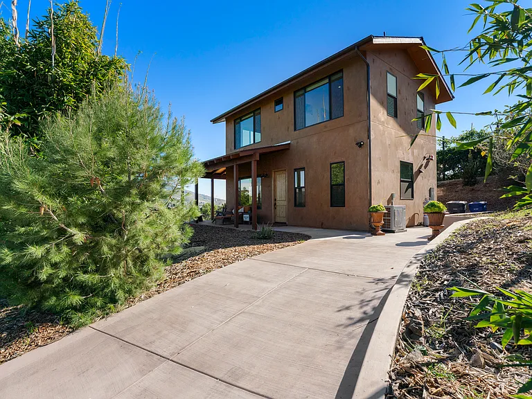 3605 1/2 Fortuna Ranch Rd — Photo 62