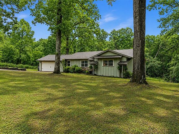 3rd image of 9446 Lori Ln