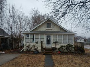 1601 E 22nd St, Des Moines, IA 50317