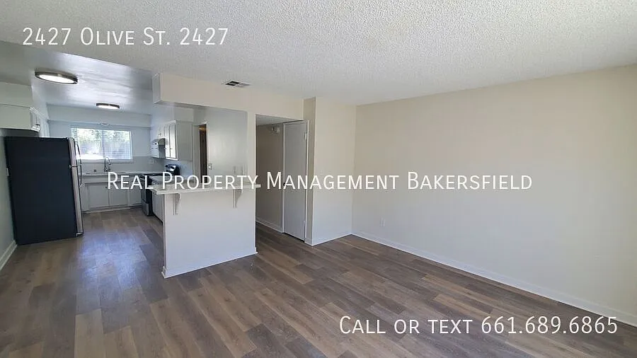2427 Olive St.- Move In Special - 1st month Rent Free! — Photo 3