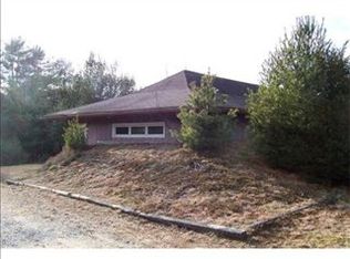 20 Canon Ln, Orange, MA 01364