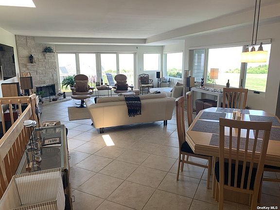 3rd image of 1601 Bluffs Dr S #1601