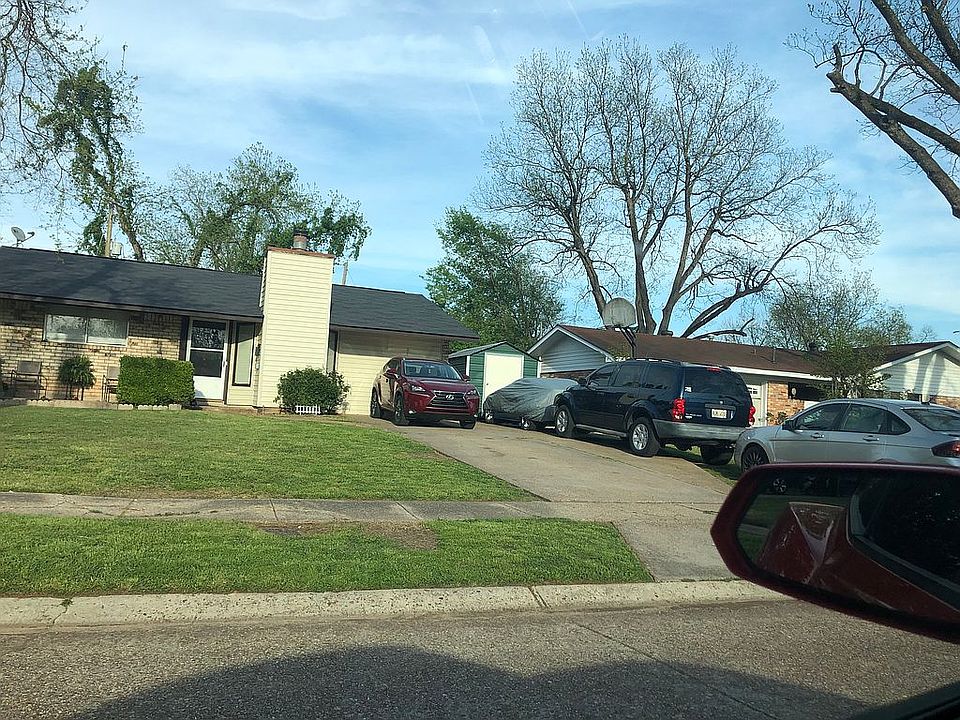2nd image of 1804 Lake St