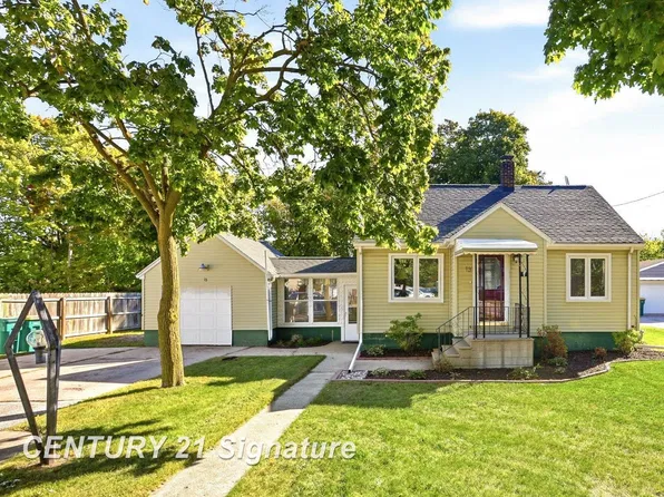 13 S Lincoln Rd, Bay City, MI 48708