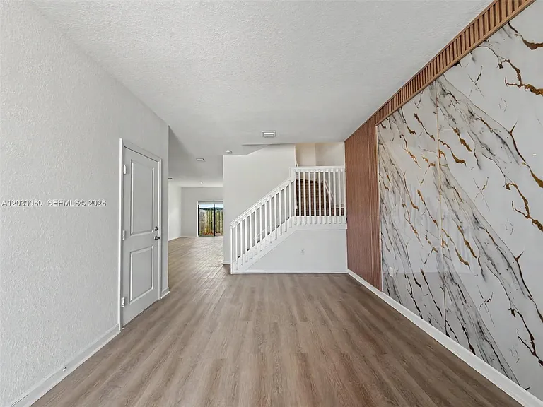 11296 SW 254th Ter — Photo 11