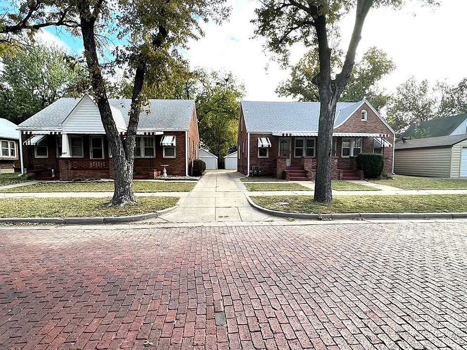 1st image of 665-667-669 671st St S #11