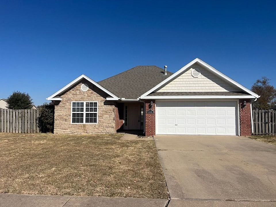 1st image of 1230 Shiraz Dr