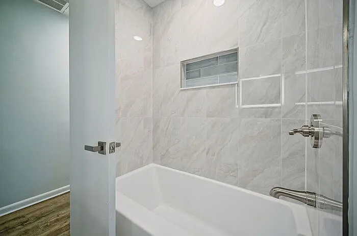 718 Euwanee Pl — Photo 25