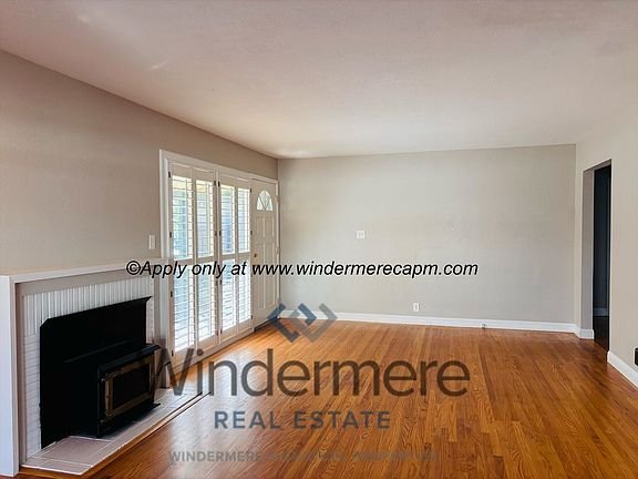 2nd image of 3105 Greenwood Ave