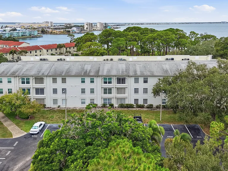 2700 Bayshore Blvd #6200 — Photo 43