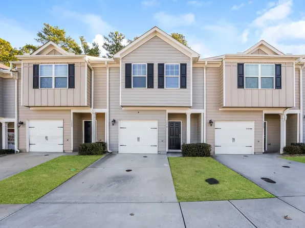 1210 Highwood Ln, East Pt, GA 30344