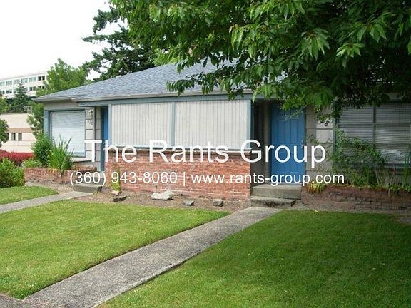 2nd image of 526 14th Ave SE