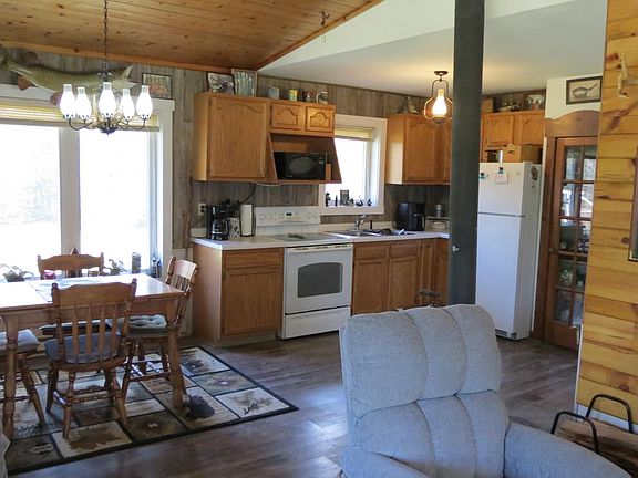 5th image of 13730 Greenstone Dr