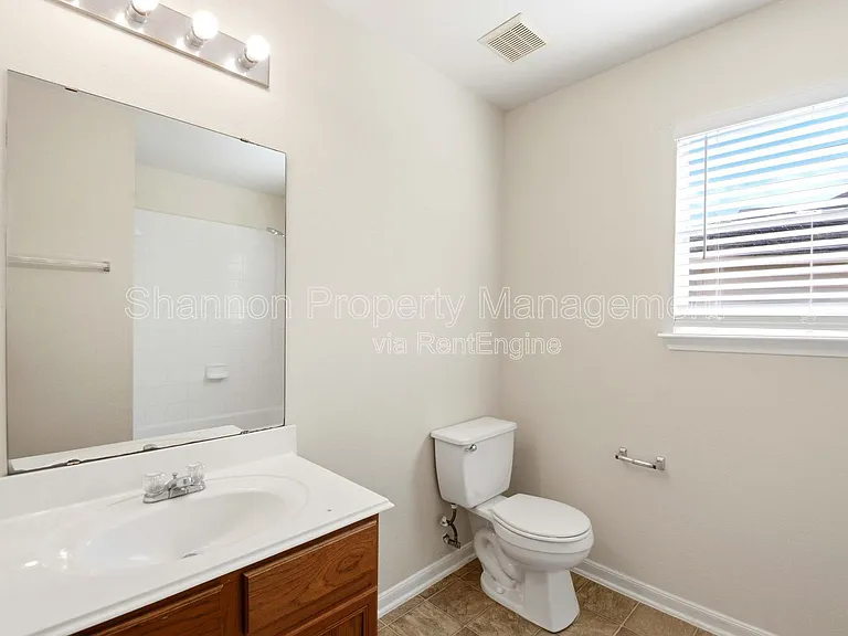 526 Remington Lodge Ct — Photo 41