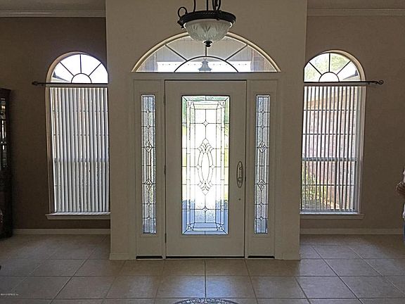 5th image of 1205 Grady Ct