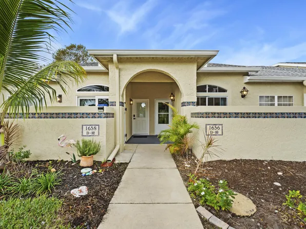 1656 SE Green Acres Circle #D103, Port St Lucie, FL 34952