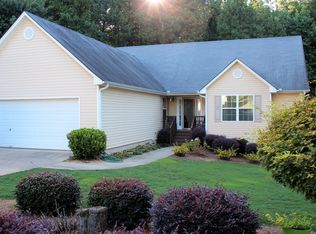 27 Pine Tree Dr, Dawsonville, GA 30534