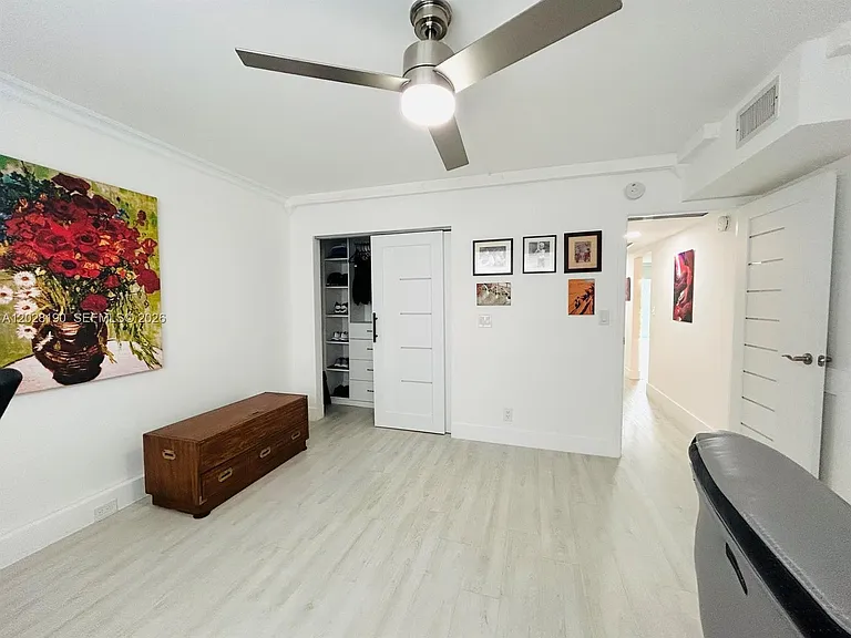 3004 Portofino Isle #B2 — Photo 16