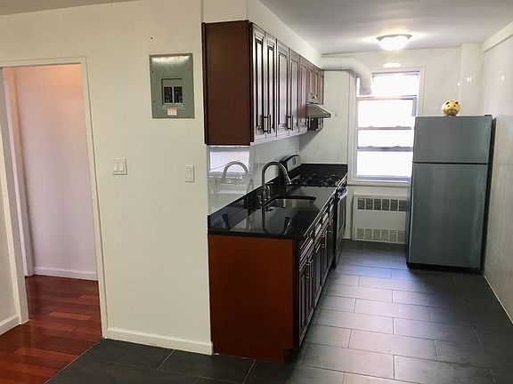 4th image of 50 Bayard St APT 3P