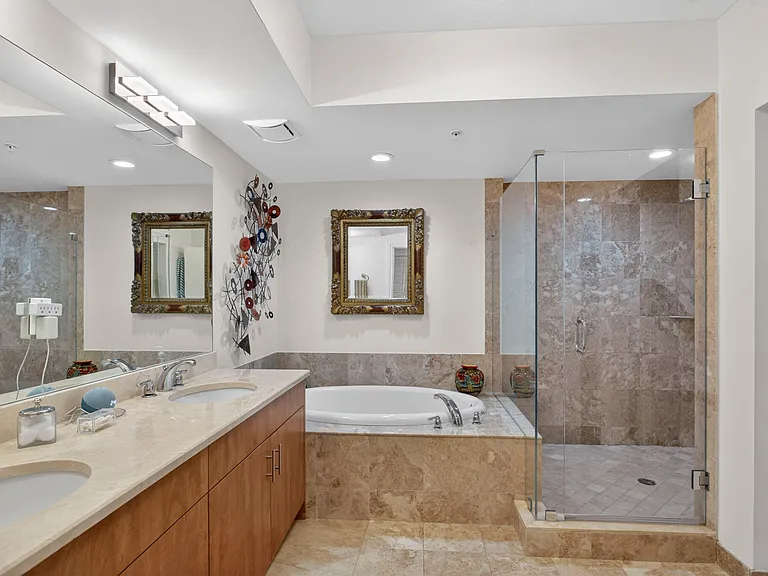 2700 N Federal Hwy #203 — Photo 8