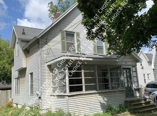 208 S Bingham St, Lansing, MI 48912