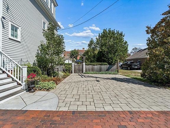 3rd image of 65 Rogers Street