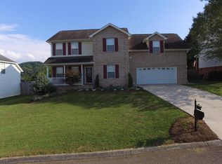 7409 Openview Ln, Corryton, TN 37721