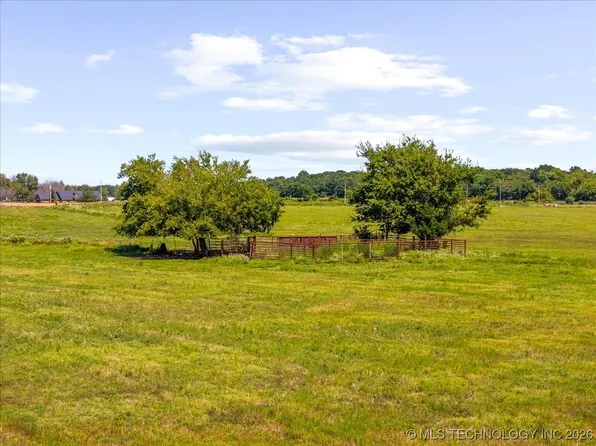 6 Wild Rose Rd, Indianola, OK 74442