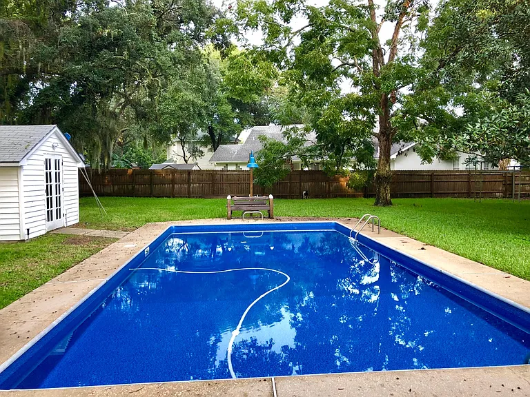 42 Shalimar Dr — Photo 19