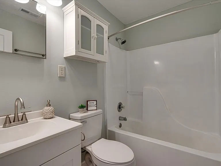 4810 Appian Way — Photo 14