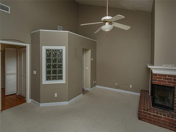 5th image of 3020 Greens Ave #6