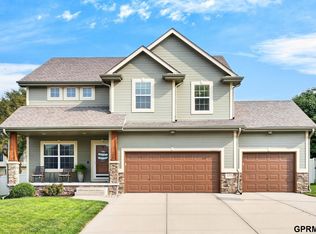 17320 Bedford Ave, Omaha, NE 68116