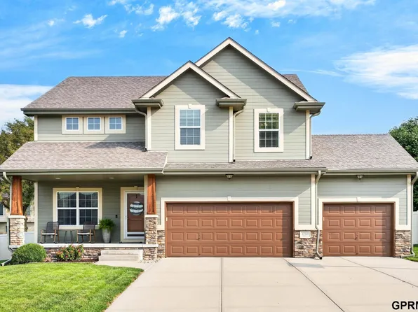 17320 Bedford Ave, Omaha, NE 68116