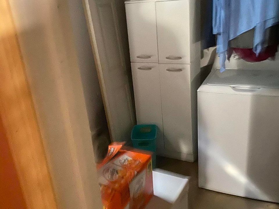 2nd image of 208 Perry Ave