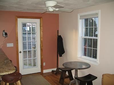 2nd image of 40 Shangri La Ln