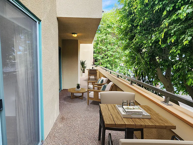1444 S. Saltair — Photo 28
