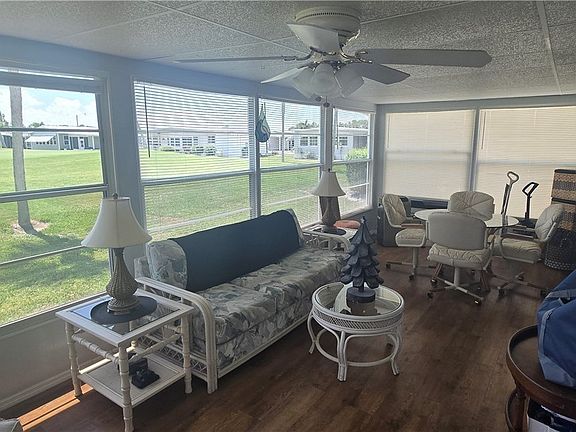 2nd image of 261 Palmer Blvd