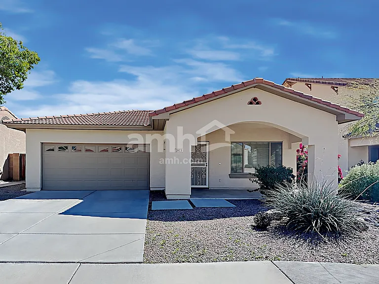 3413 E Flower St — Photo 1