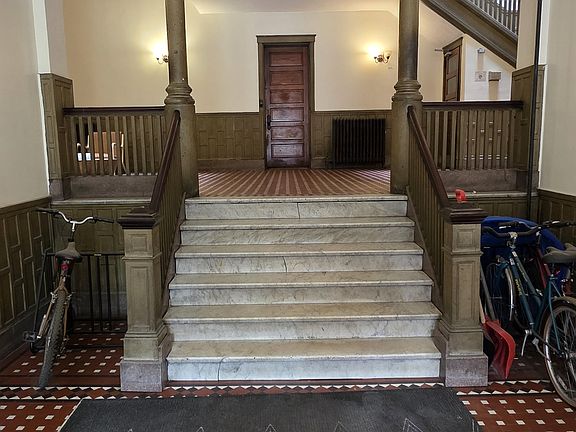 3rd image of 3421 Middleton Ave #3